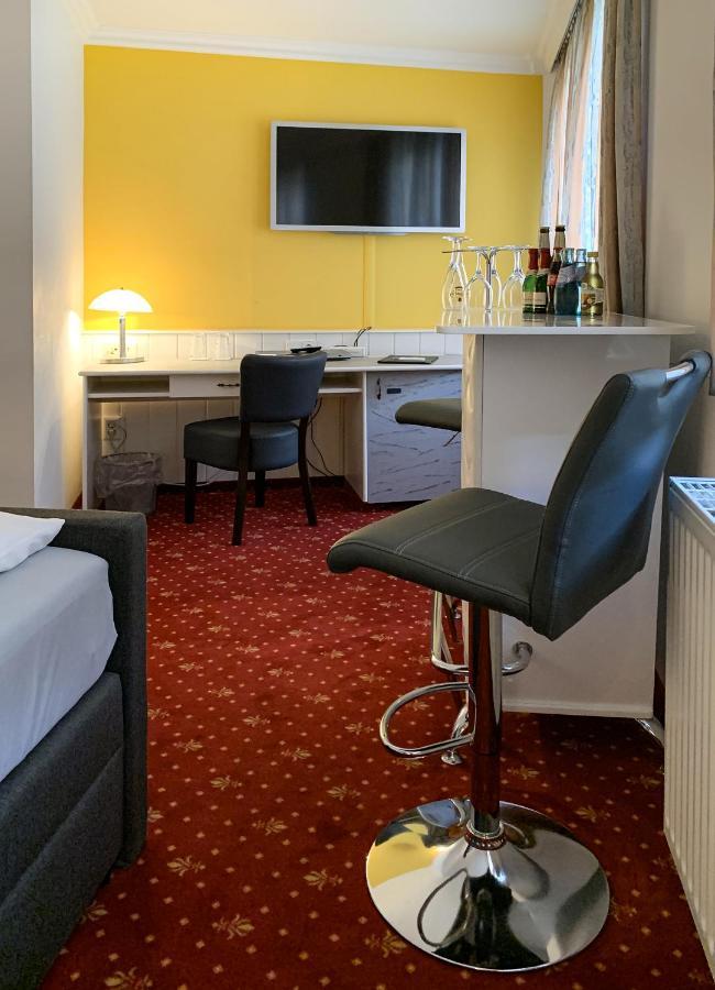 Hotel Carl Von Clausewitz ไลป์ซิก ภายนอก รูปภาพ