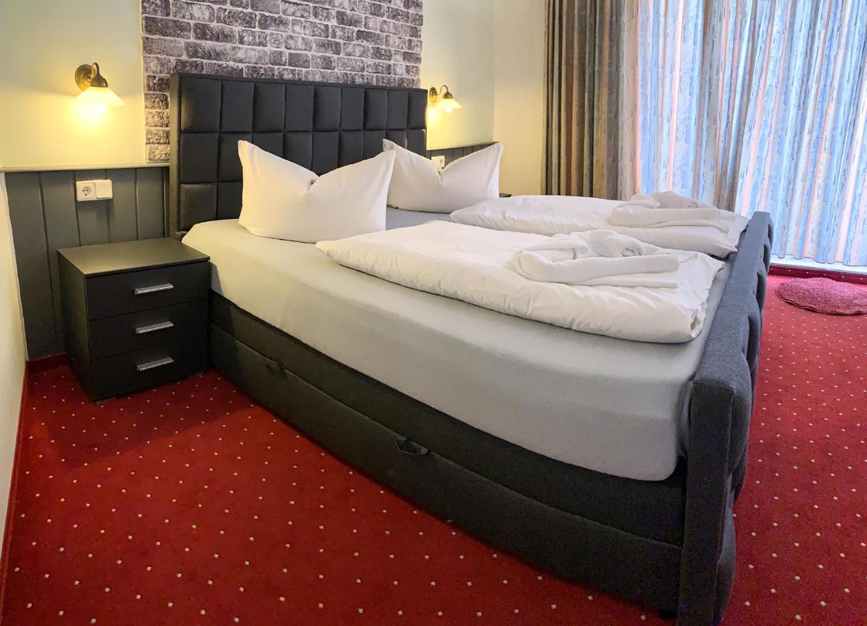 Hotel Carl Von Clausewitz ไลป์ซิก ภายนอก รูปภาพ