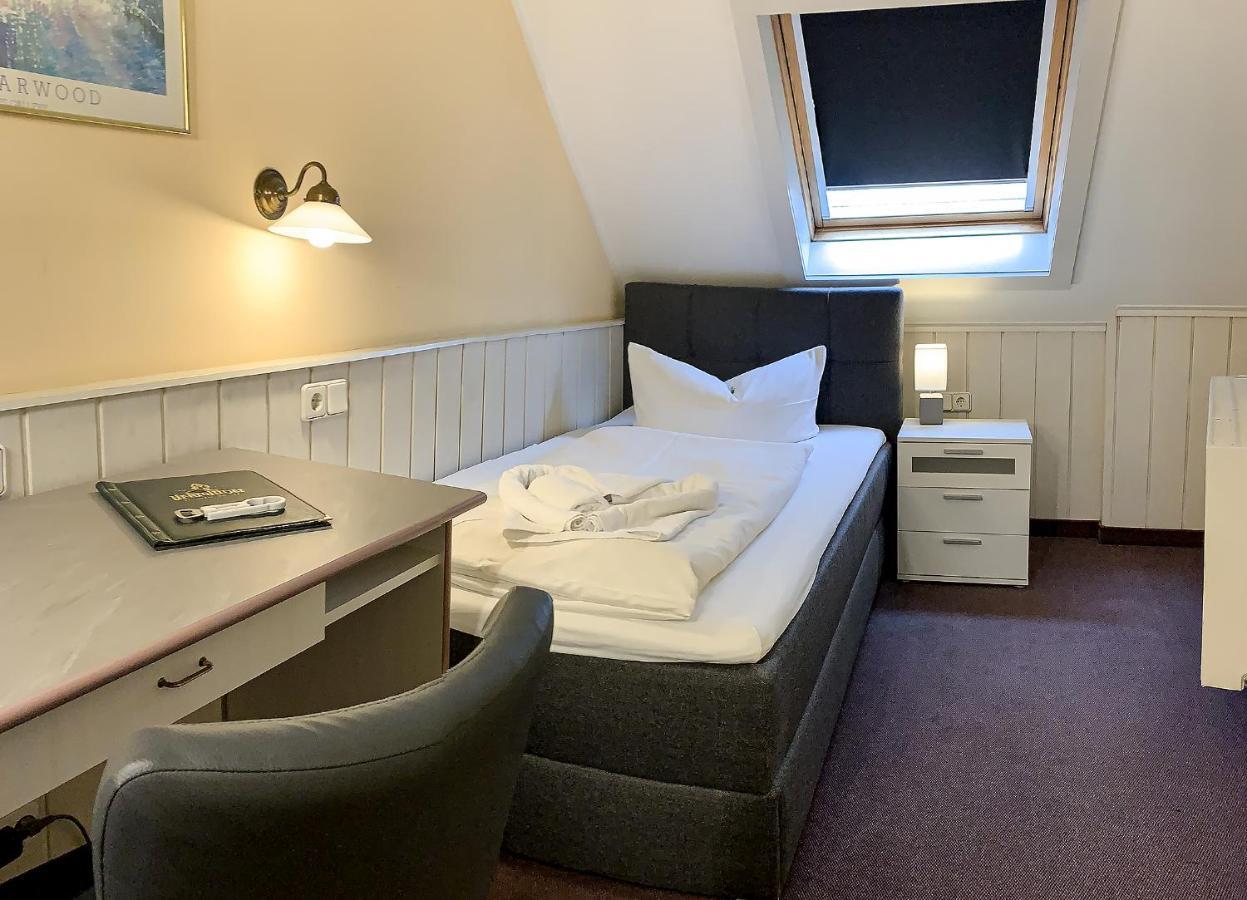 Hotel Carl Von Clausewitz ไลป์ซิก ภายนอก รูปภาพ
